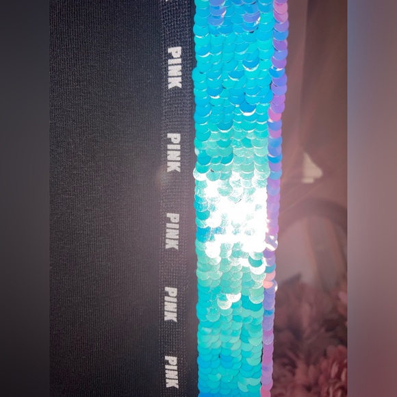 RARE VS PINK Iridescent to Silver Sequins Bling Yoga Leggings Medium - Picture 4 of 14